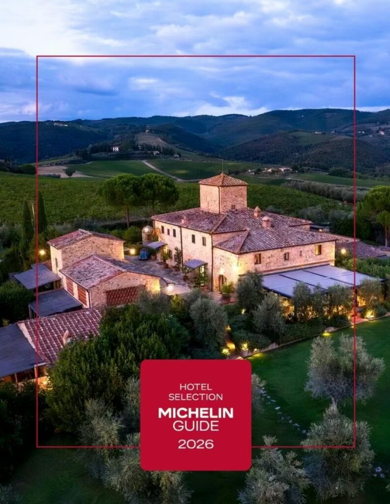 Aerial view of Locanda Le Piazze in Tuscany with the MICHELIN Guide 2026 Hotel Selection badge
